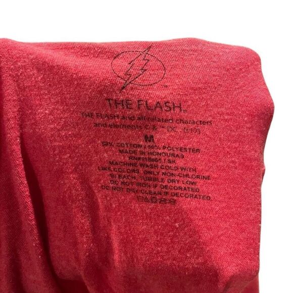 DC Comics The Flash Classic Logo T-Shirt Men’s Medium - Picture 3 of 5